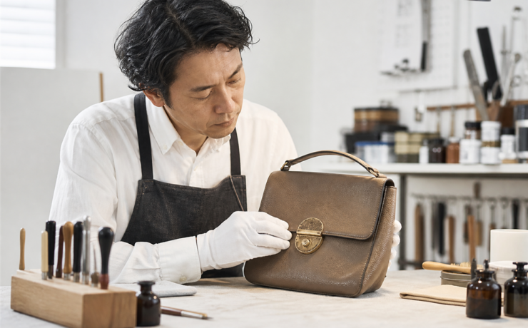 バッグの金具のメッキが剥がれたら修理できる？再メッキと交換の判断